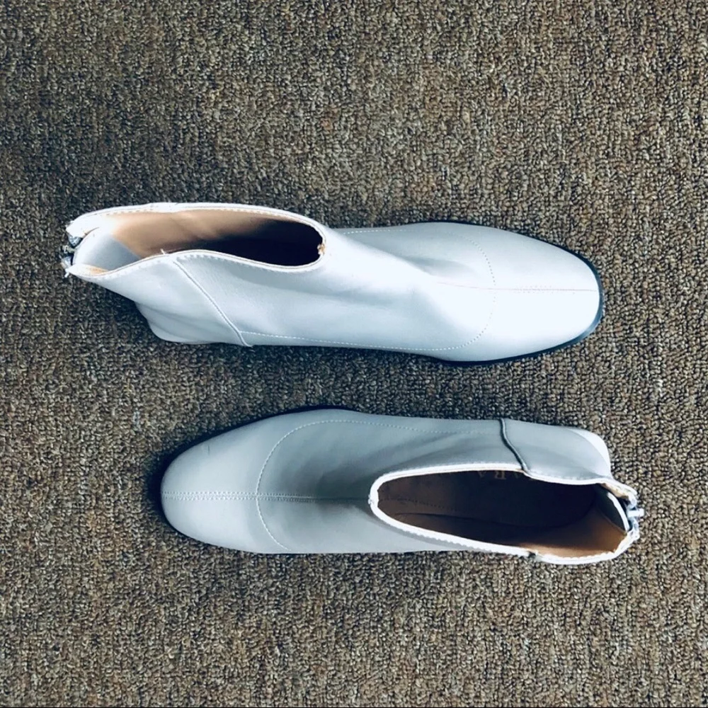 Zara TRF cube heel ankle boots (light grey) - Picture 8 of 12